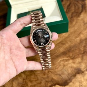 Rolex-day-date-ombre-che-tac-210gam